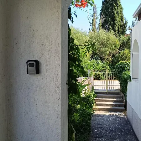 With Terrace Apartamento Trogir