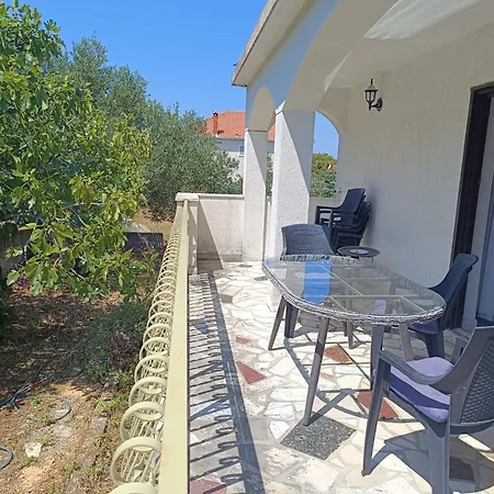 With Terrace Апартаменты