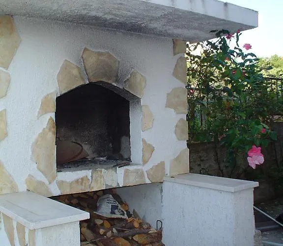 Appartement With Terrace Trogir